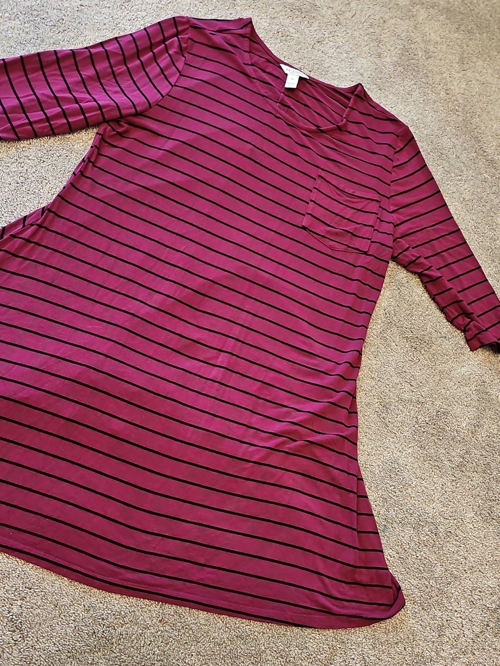 J2🔹️Arizona Jean Co Striped Magenta & Black Dress